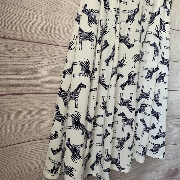 LA Soul White Sleeveless Dress with Navy Blue Zebras Short A-Line Size Small - Picture 16 of 16